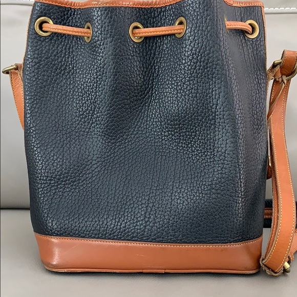 Vintage Dooney & Bourke Saddle Bucket bag - Picture 4 of 7